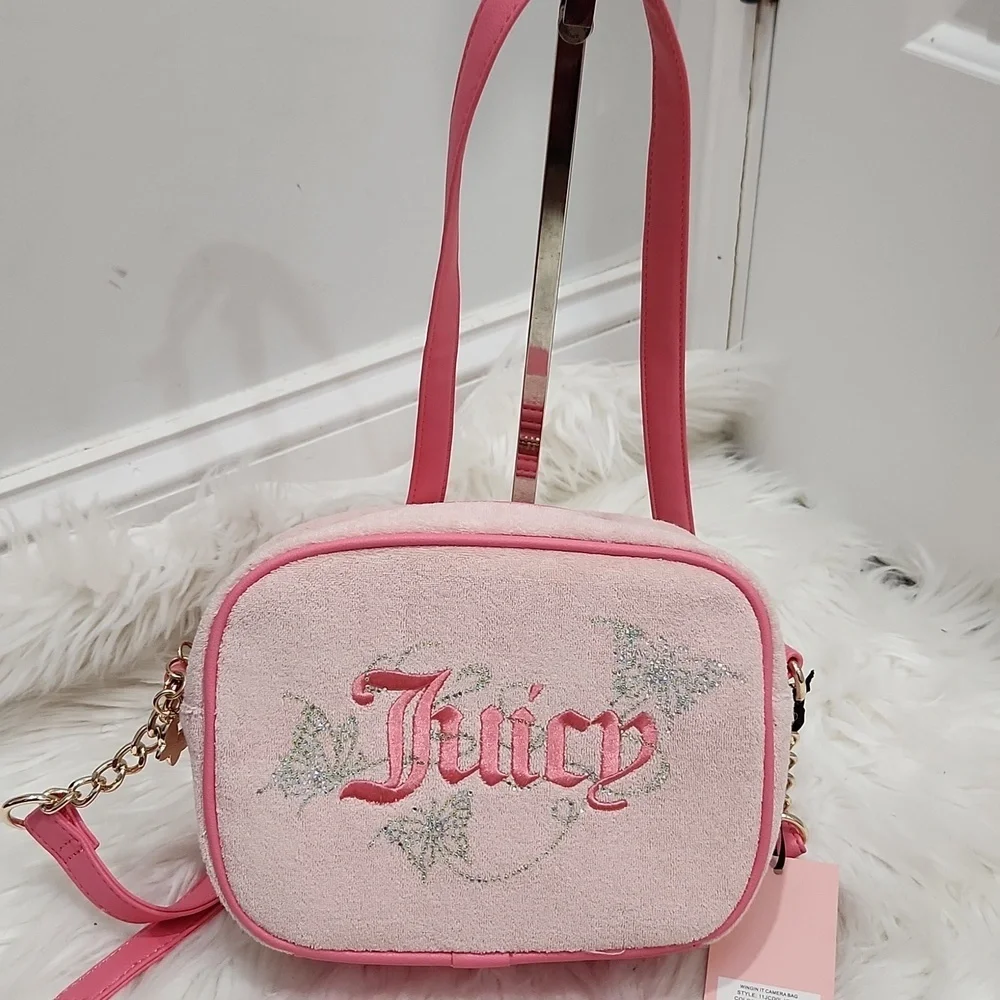 💕🔹️Juicy Couture🔹️ Wingin It Camera Pink Diamond Crossbody Bag +Wallet Set